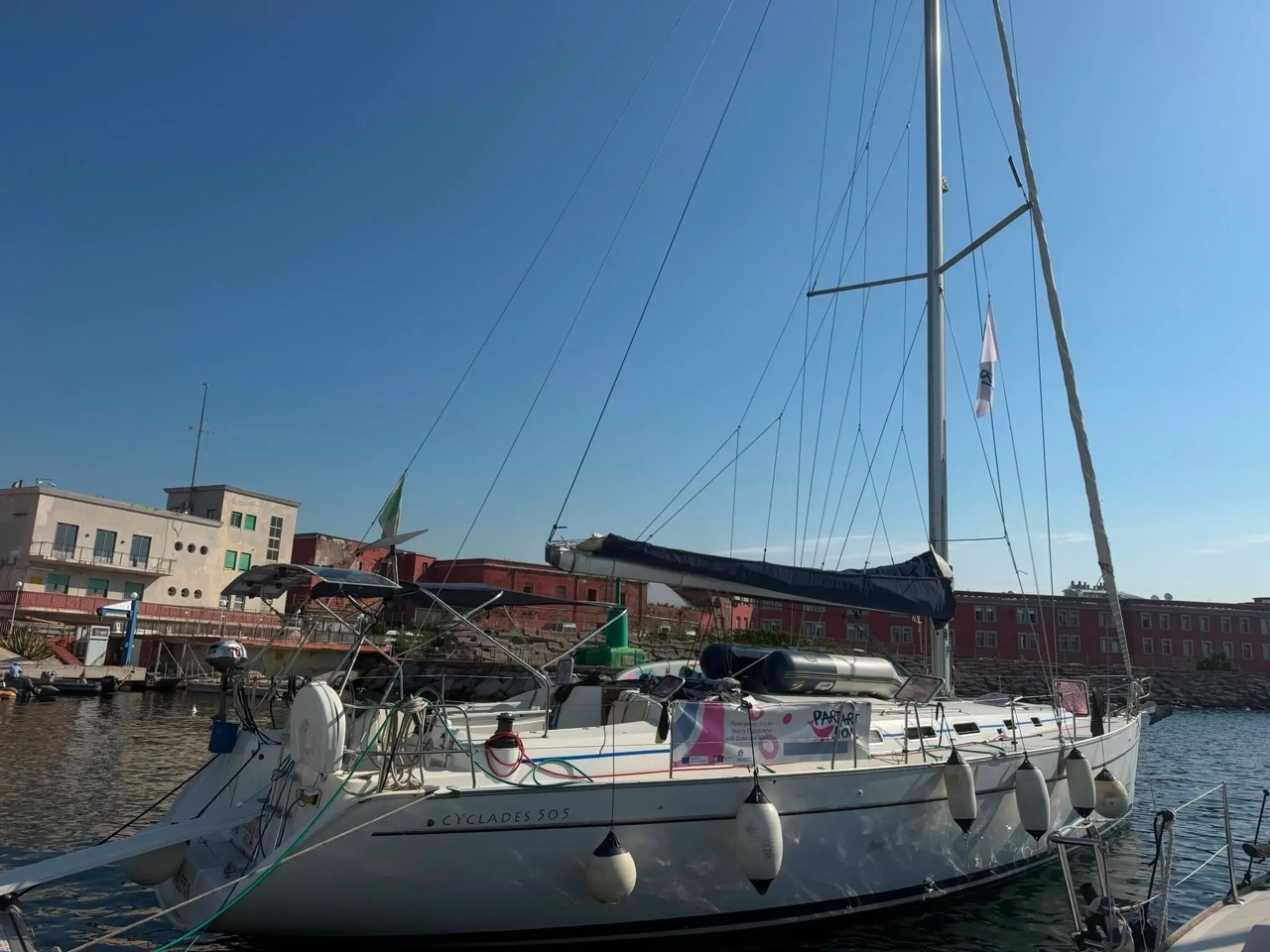Medsail